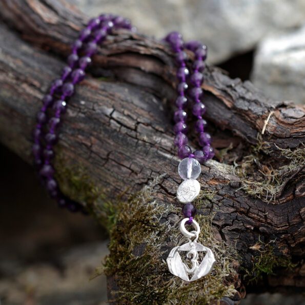 Chakra Mala StirnChakra