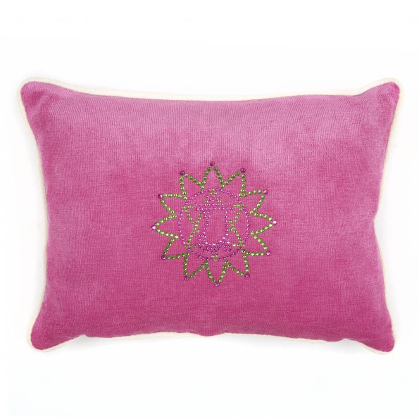 Chakra Kissen in pink mit chakra symbol Anahata fuer das 4. energiezentrum