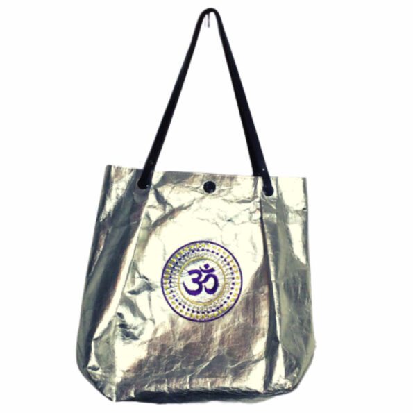 Handle bag made of vegan leather in silver with embroidered chakra symbol